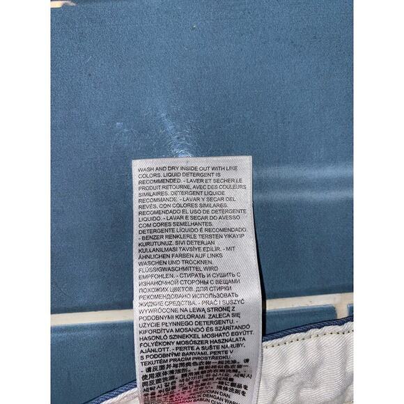 Blue Levi Strauss shorts Original Riveted, button up Y2K vintage  SZ 38 waist - Picture 7 of 10